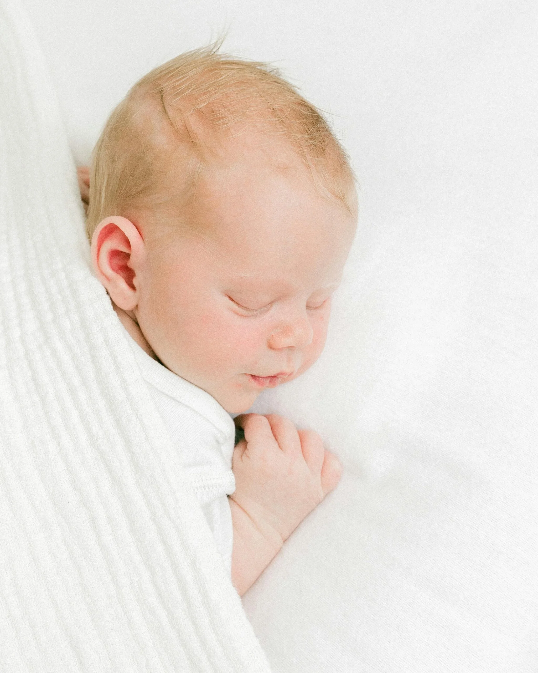 How Many Sleep Sacks Do You Really Need? A Practical Guide for New Moms (With Size & TOG Tips)