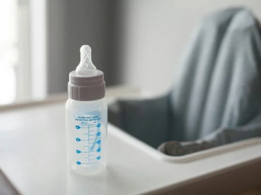 How to Build a Simple Breastfeeding & Pumping Station at Home How to Build a Simple Breastfeeding & Pumping Station at Home