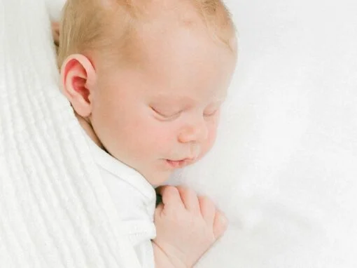 How Many Sleep Sacks Do You Really Need? A Practical Guide for New Moms (With Size & TOG Tips) How Many Sleep Sacks Do You Really Need? A Practical Guide for New Moms (With Size & TOG Tips)