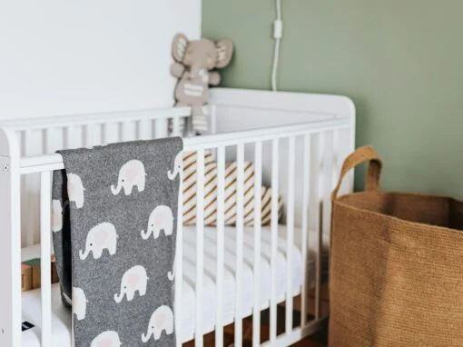 Minimalist Newborn Essentials: What You Truly Need (And What You Can Skip) Minimalist Newborn Essentials: What You Truly Need (And What You Can Skip)