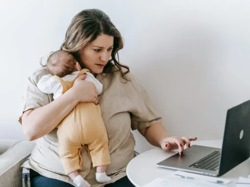Mom Life Hacks That Save Time, Energy & Sanity Mom Life Hacks That Save Time, Energy & Sanity