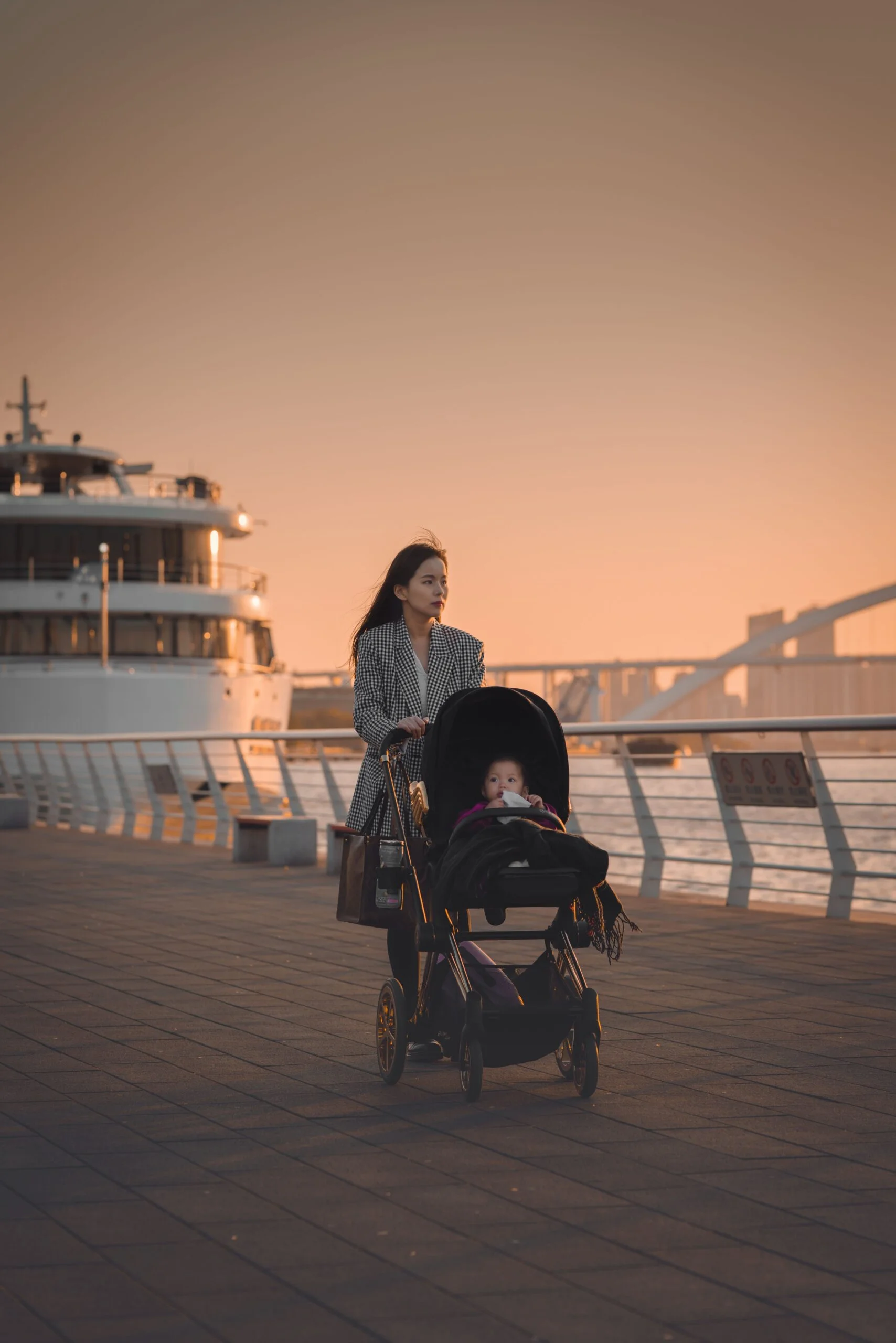 Is an Expensive Stroller Worth It? What New Moms Need to Know Before Spending Big