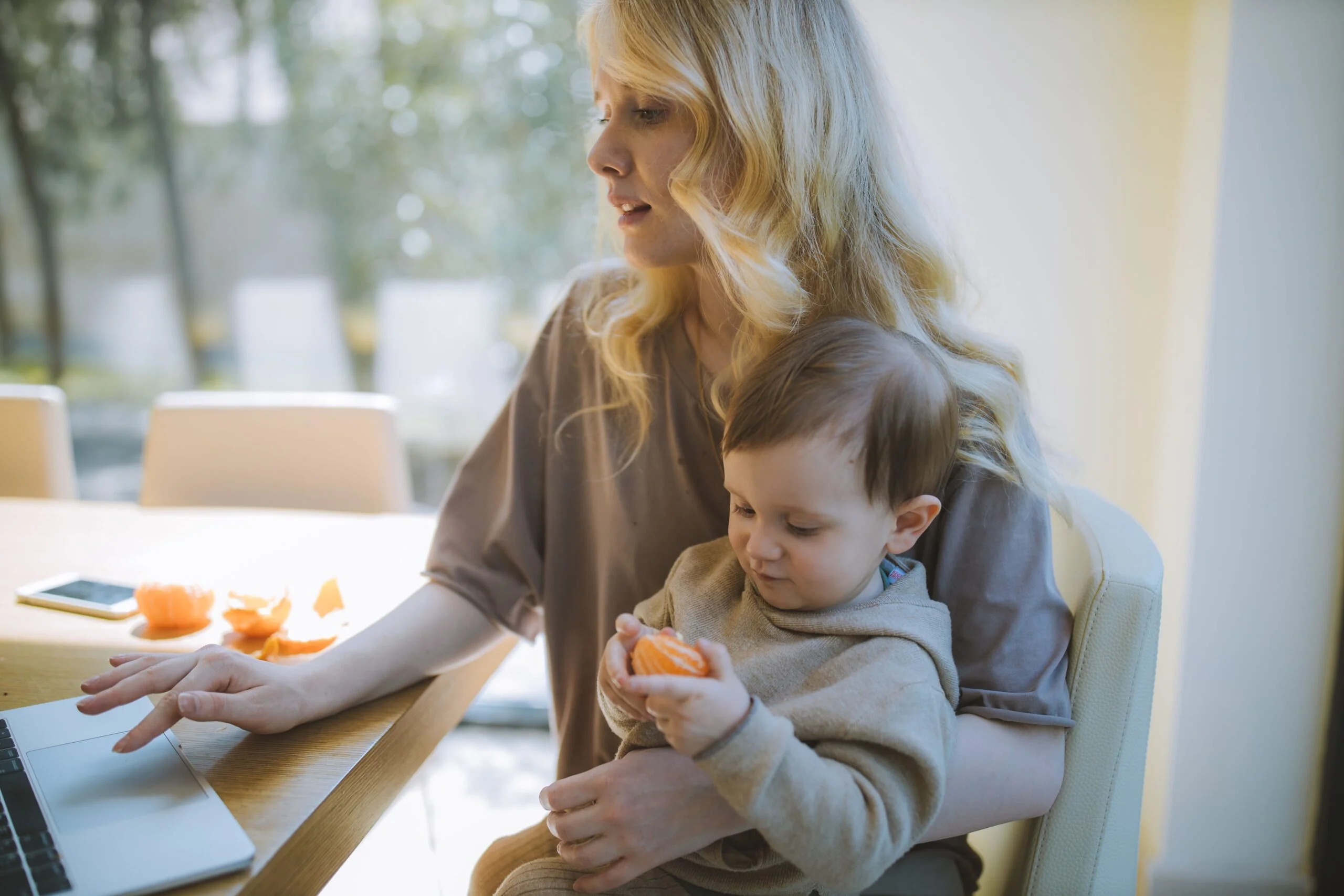Mom-to-Mom Empathy: A Guide to Supporting Other Moms